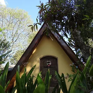 Alojamento de Acomodação e Pequeno-almoço Chale Rancho Aratama